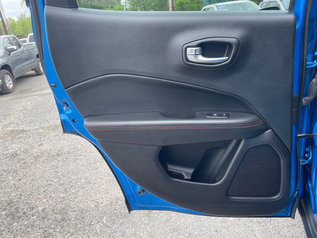 2018 Jeep Compass Trailhawk - Laser Blue exterior view 11