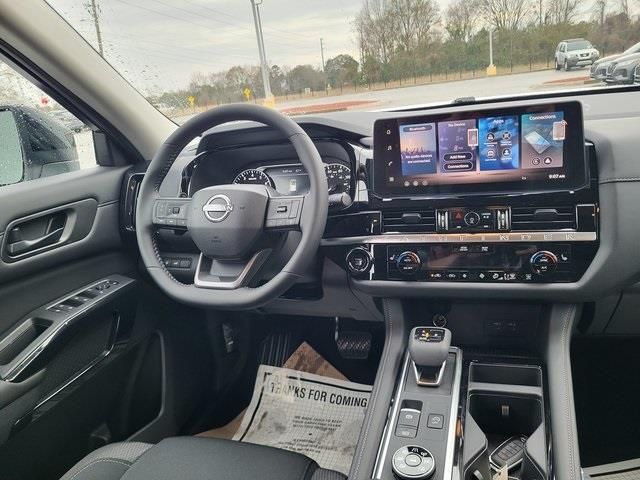 New 2026 White Nissan SV image 15