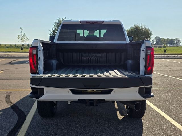 2026 GMC Sierra 3500HD Denali