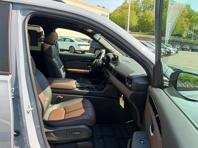 new 2026 Honda Pilot car, priced at $52,345