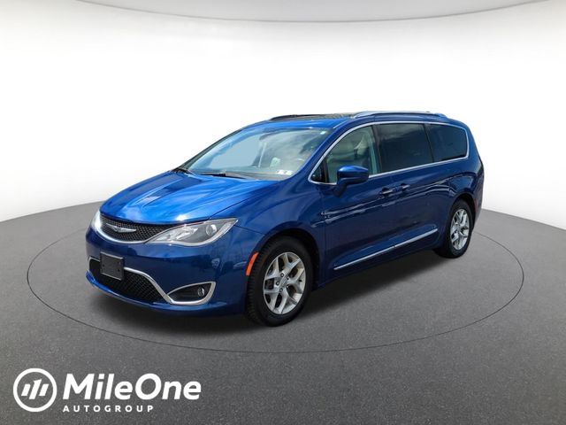 used 2019 Chrysler Pacifica car, priced at $17,991