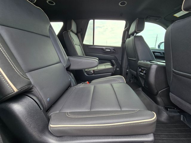 2025 Chevrolet Tahoe Premier:C02748