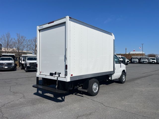 2025 Ford E-Series E-350 SD