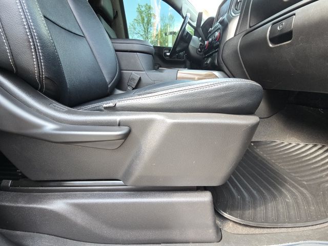 2021 Chevrolet Silverado 1500 RST:44584B