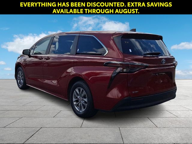 Used 2025 Toyota Sienna Van