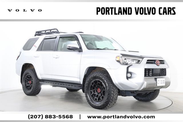 Classic Silver Metallic 2022 Toyota 4Runner TRD Off-Road Premium 4WD SUV / Crossover Four-Wheel Drive 5-Speed Automatic