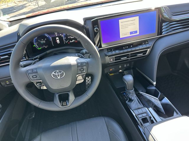 2025 Toyota Camry XSE 13