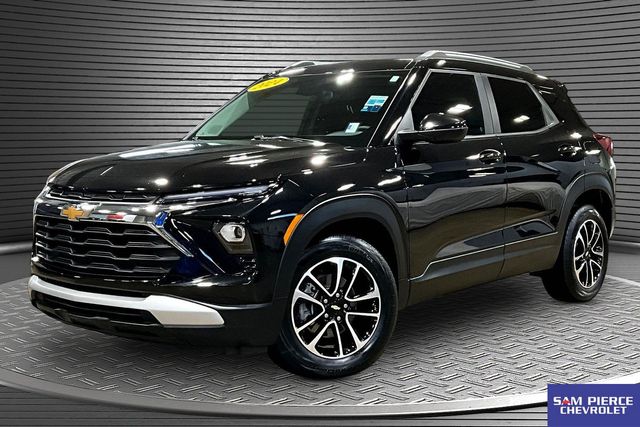 Mosaic Black Metallic 2024 Chevrolet Trailblazer SUV / Crossover Front-Wheel Drive Continuously Variable Transmission