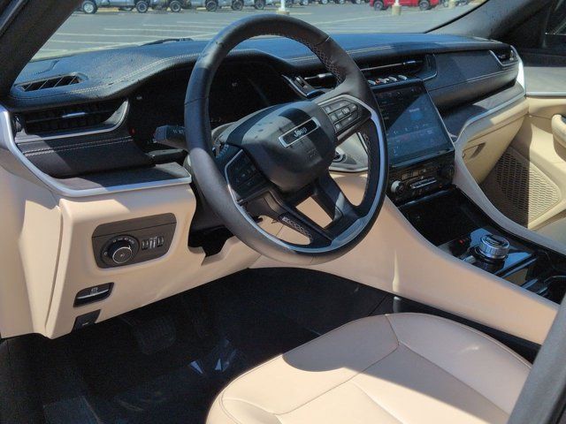 Used 2023 Jeep Grand Cherokee SUV