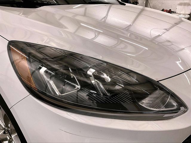 2021 Ford Escape Hybrid SE White at Carlisle Cadillac Buick GMC