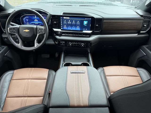 2025 Chevrolet Silverado 2500HD High Country - 8