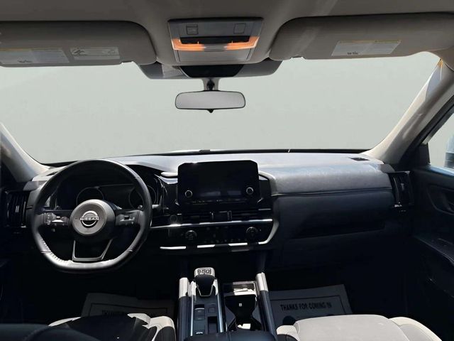 NissanPathfinder12
