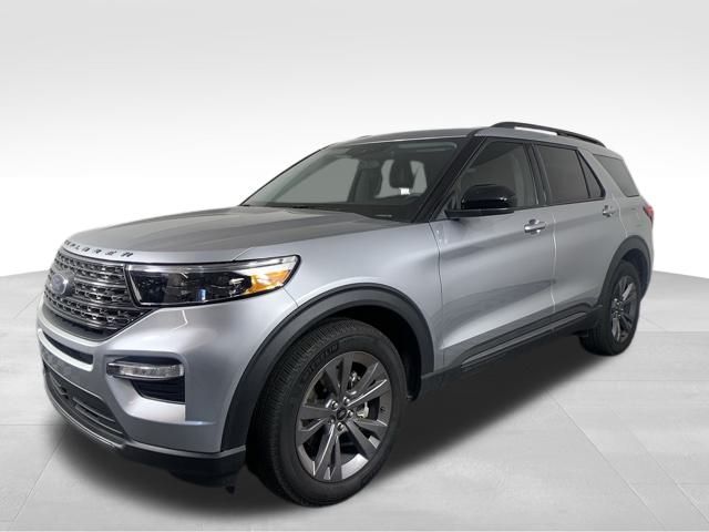 2023 Ford Explorer XLT 3