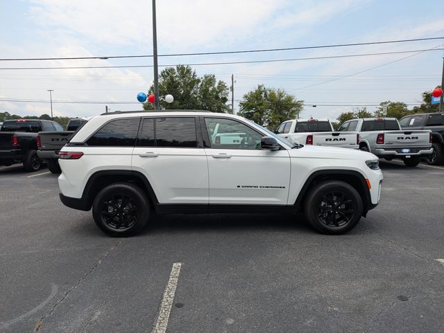2026 Jeep Grand Cherokee Altitude