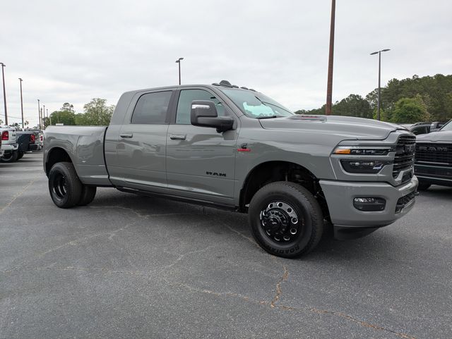 2026 Ram 3500 Laramie Mega Cab 4x4 6'4" Box