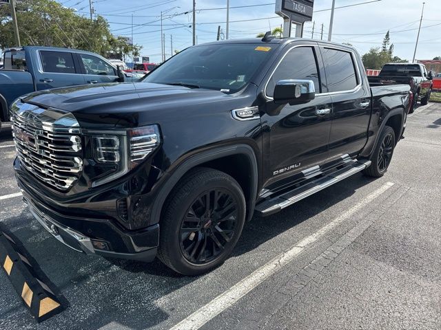 2023 GMC Sierra 2WD Crew Cab Short Box Denali's photo