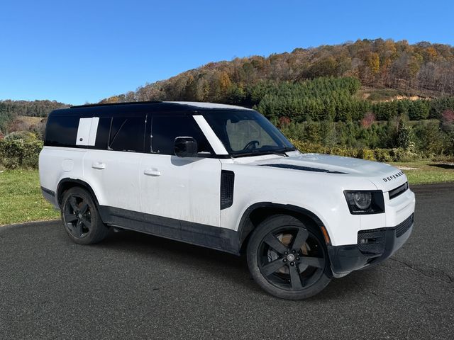 2023 Land Rover Defender 130 X-Dynamic SE AWD