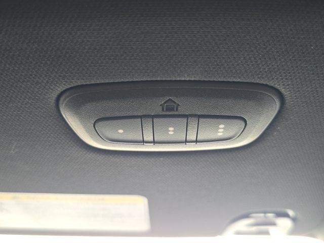 2025 Ram 1500 RHO:168701A