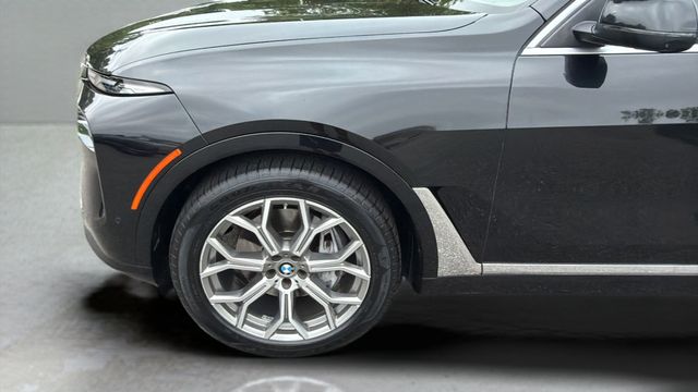 Used 2023 Black BMW xDrive40i image 42