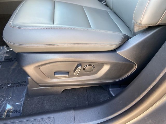 2026 Ford Explorer Active - 7