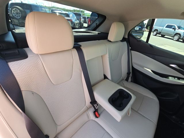 2023 Buick Encore GX Essence:C02726