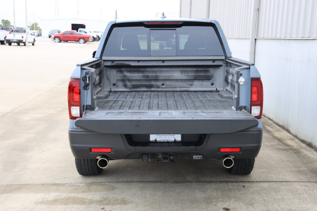 2023 Honda Ridgeline RTL Gray at Community Honda