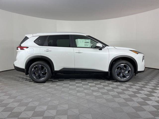 2024 Nissan Rogue SV 12