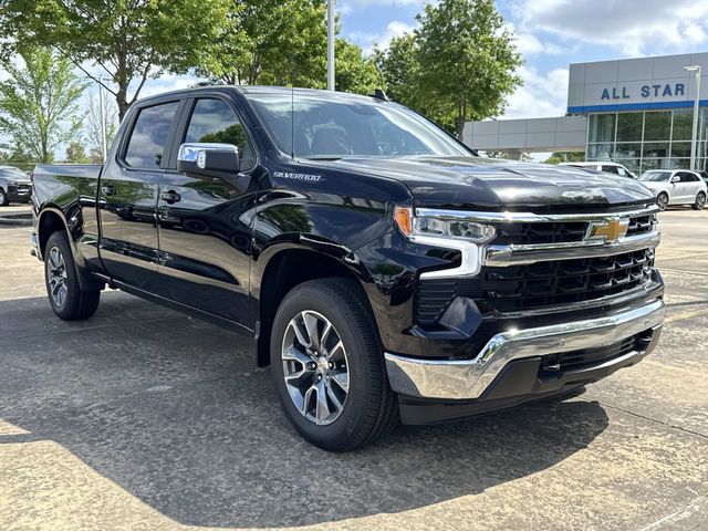 Black 2026 Chevrolet Silverado 1500 LT Crew Cab RWD Pickup Truck 4X2 Automatic