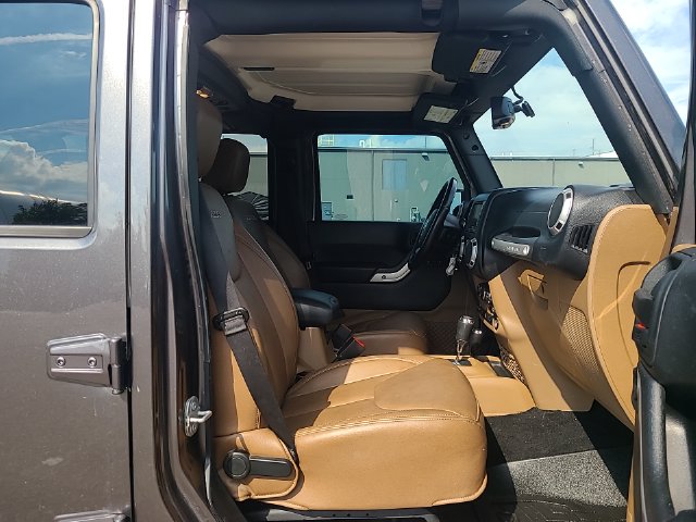 Used 2016 Jeep Wrangler SUV