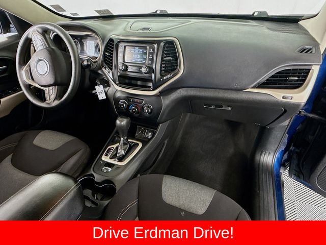 Used 2018 Jeep Cherokee SUV