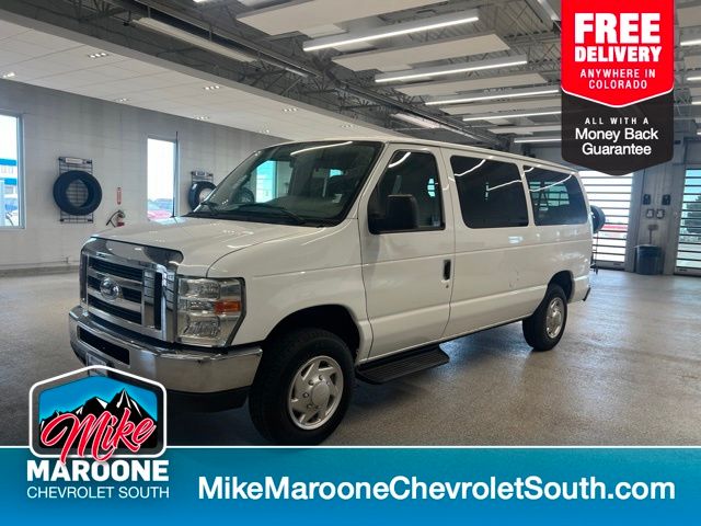 Oxford White 2013 Ford E-Series Van Rear-Wheel Drive 4-Speed Automatic Overdrive