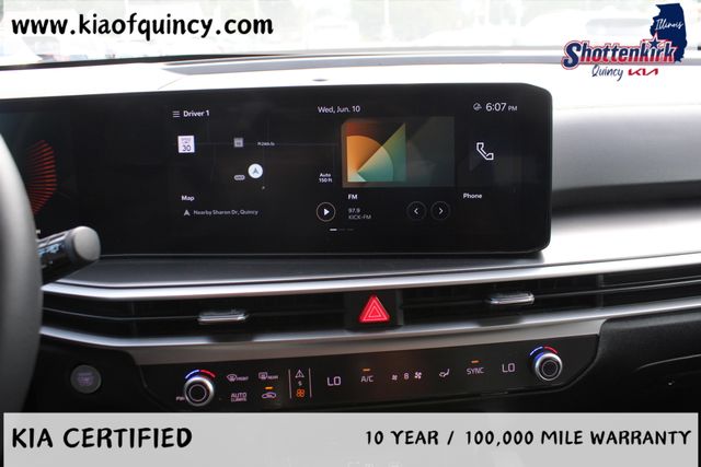 Used 2024 Kia Sorento SUV