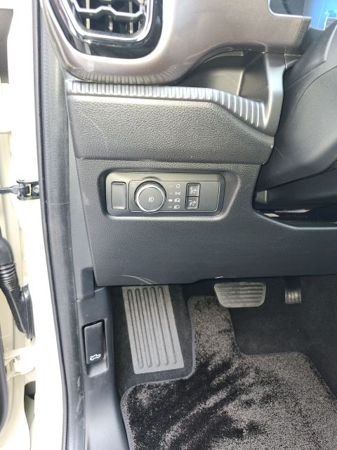 New 2026 Beige Ford XLT image 20