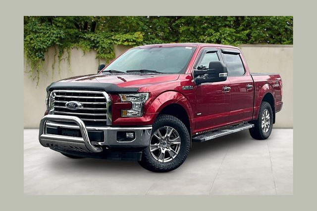 Ruby Red Metallic Tinted Clearcoat 2017 Ford F-150 Pickup Truck Four-Wheel Drive 6-Speed Automatic