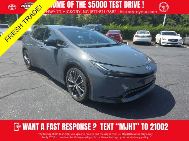 2024 Toyota Prius XLE FWD's photo