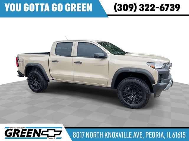 Sand Dune Metallic 2024 Chevrolet Colorado Pickup Truck Four-Wheel Drive 8-Speed Automatic