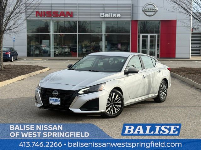 2024 Nissan Altima 2.5 SV FWD