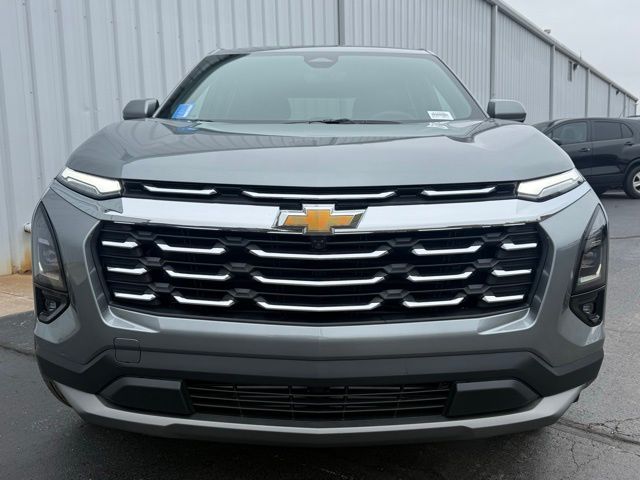 new 2026 Chevrolet Equinox car, priced at $33,790