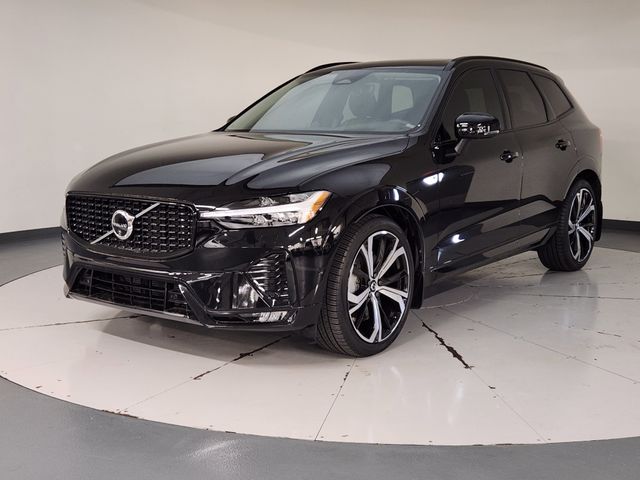 2025 Volvo XC60 B5 Ultra
