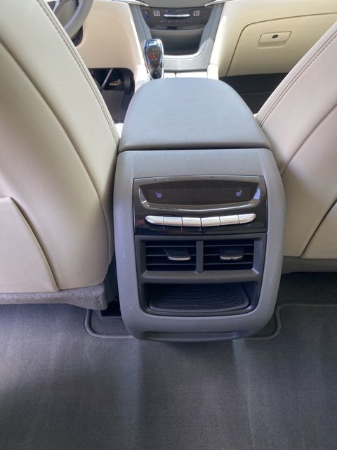 Used Car 2021 Cadillac Xt5  Premium Luxury For Sale Under $35,000 In San Antonio, Texas