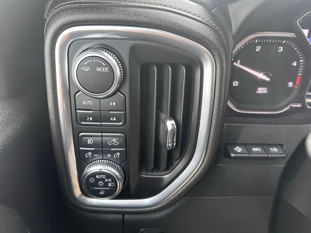 2023 GMC Sierra 2500HD Denali