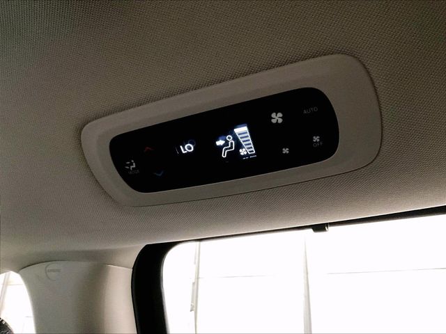 2022 Chrysler Pacifica Touring L Black at Bob Ruth Ford