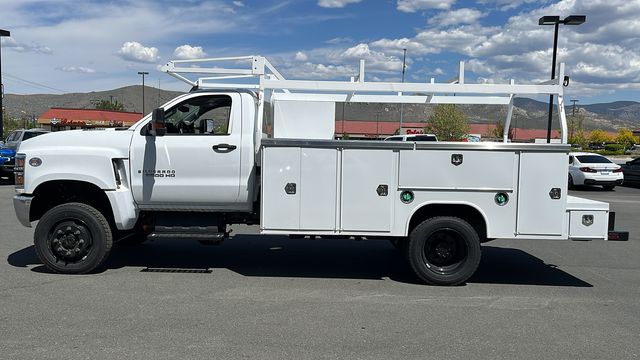 2023 Chevrolet Silverado 5500HD Work Truck 10