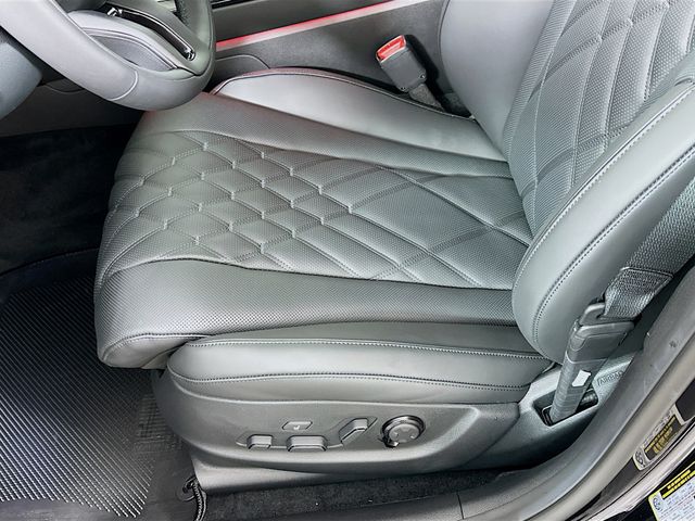 Thumbnail: 2026 Genesis G80 - 21