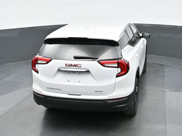 2024 GMC Terrain SLE 23