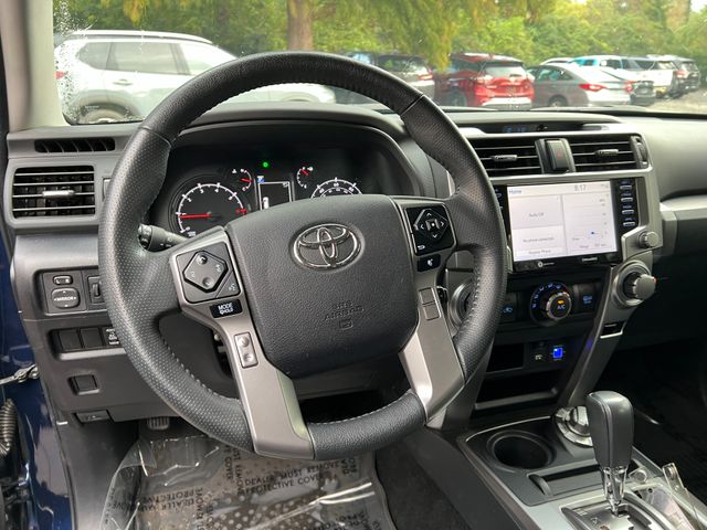 2023 Toyota 4Runner SR5 25