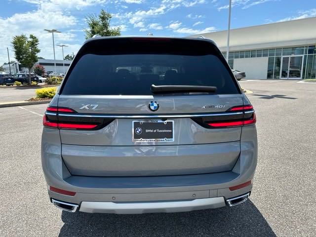 2025 BMW X7 xDrive40i 5