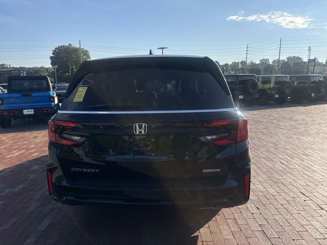 Used 2025 Honda Odyssey Van