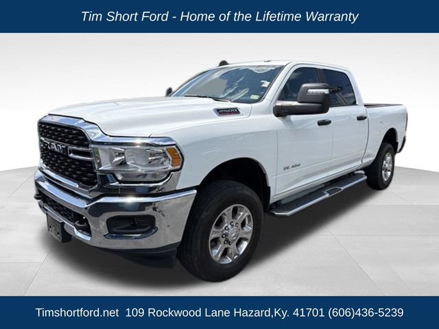 Bright White Clearcoat 2024 RAM 2500 Pickup Truck Four-Wheel Drive 8-Speed Automatic