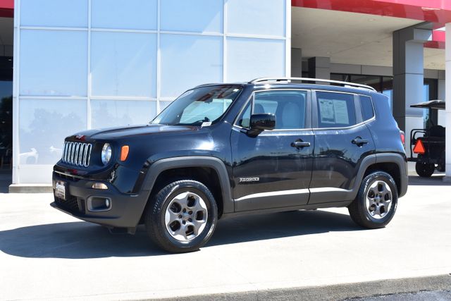 Used 2015 Jeep Renegade Latitude with VIN ZACCJBBH3FPB87195 for sale in Quincy, IL